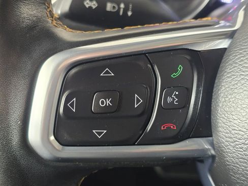 Used 2021 Jeep Wrangler Unlimited Sahara image 27