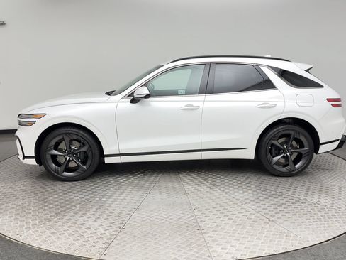Certified 2026 Genesis GV70 3.5T Sport Prestige AWD/4WD image 5