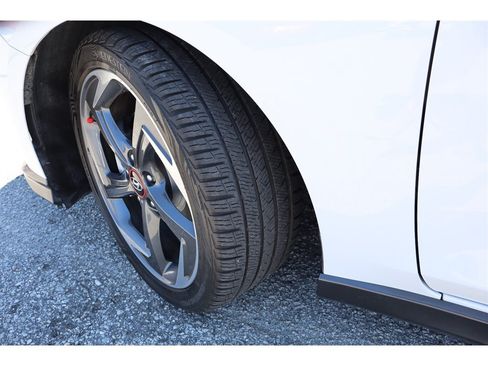 Used 2019 Hyundai Veloster Turbo Ultimate FWD image 57