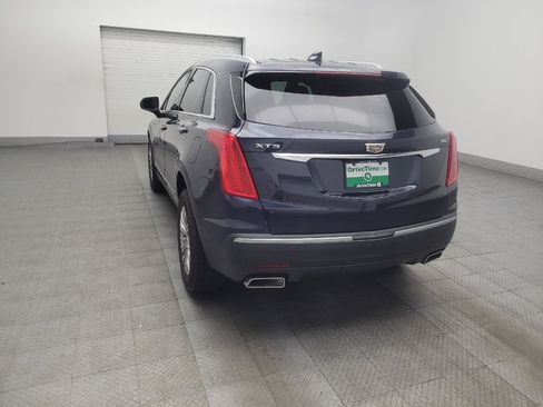 Used 2018 Cadillac XT5 Luxury w/ Driver Awareness Package FWD image 5