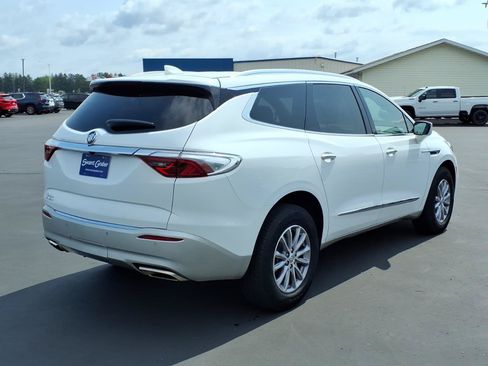 Used 2023 Buick Enclave Essence AWD/4WD image 6
