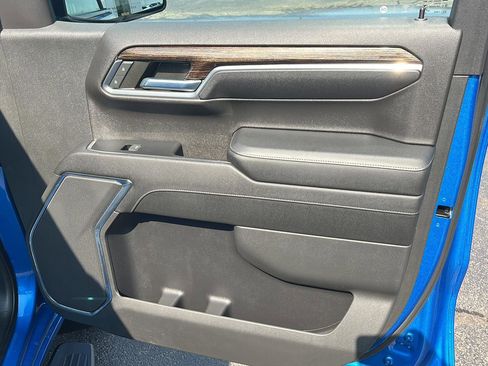 Used 2023 GMC Sierra 1500 Elevation image 27