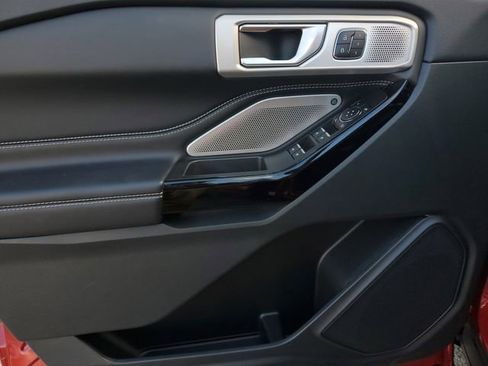 Used 2023 Ford Explorer ST w/ Equipment Group 401A image 25