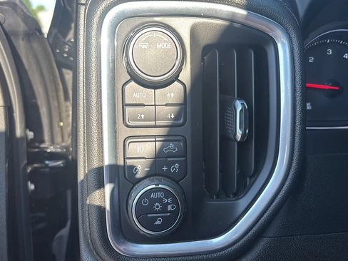 Used 2022 Chevrolet Silverado 3500 LTZ w/ LTZ Convenience Package AWD/4WD image 23