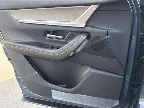 New 2026 MAZDA CX-90 Plug-In Hybrid w/ Premium Plus image 18