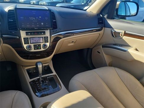 Used 2011 Hyundai Santa Fe Limited w/ Navigation Pkg 4 image 10