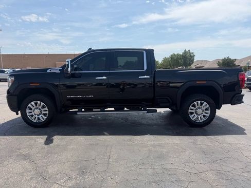 Used 2020 GMC Sierra 2500 Denali w/ Denali Ultimate Package AWD/4WD image 11