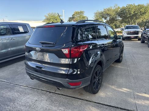 Used 2019 Ford Escape SE AWD/4WD image 11