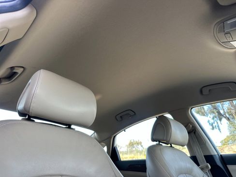 Used 2016 Hyundai Sonata Limited image 15