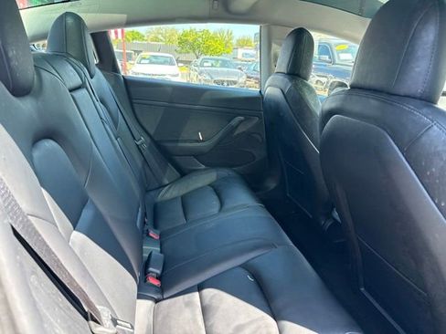 Used 2022 Tesla Model 3 Long Range AWD/4WD image 19