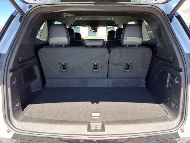 New 2026 GMC Acadia Denali w/ Super Cruise Package AWD/4WD image 23
