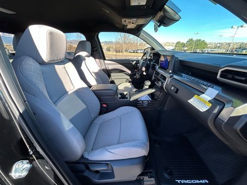 New 2026 Toyota Tacoma SR5 AWD/4WD image 29