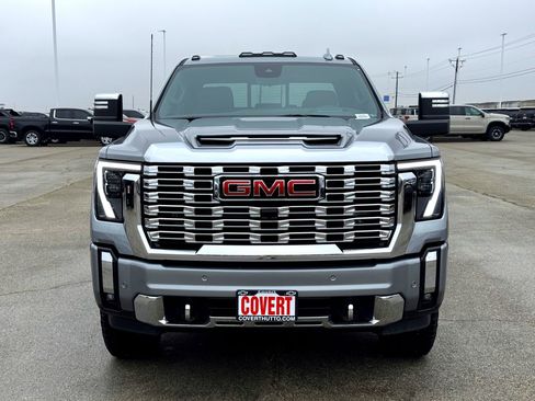 Used 2024 GMC Sierra 2500 Denali w/ Denali Reserve Package image 4