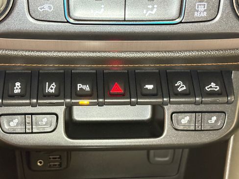Used 2021 GMC Canyon AT4 AWD/4WD image 31
