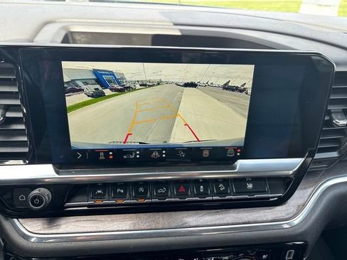 Certified 2024 Chevrolet Silverado 1500 LTZ w/ Technology Package AWD/4WD image 20