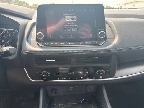 Used 2024 Nissan Rogue SV w/ SV Premium Package AWD/4WD image 20