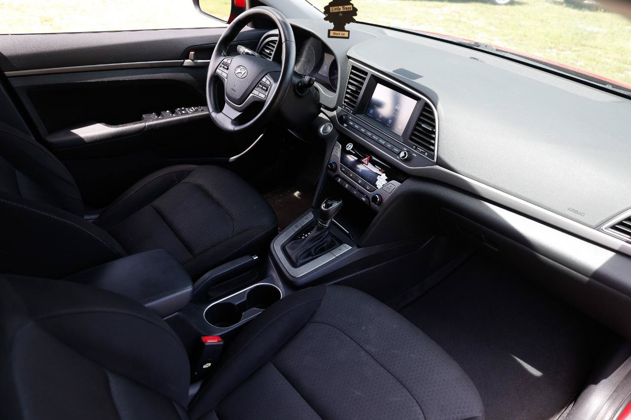 Used 2017 Hyundai Elantra Value Edition FWD image 18