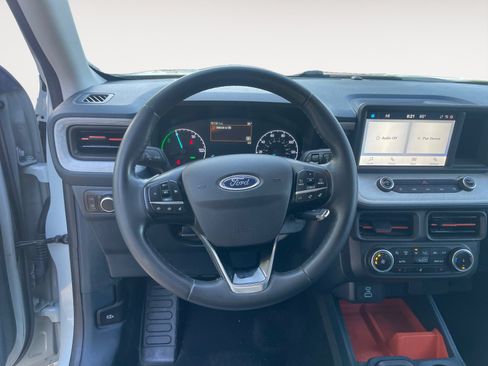 Used 2023 Ford Maverick Lariat FWD image 12