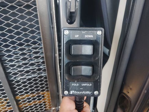 Used 2019 RAM ProMaster 2500 FWD image 15