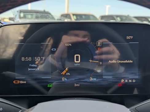 New 2026 Chevrolet Equinox EV RS image 25