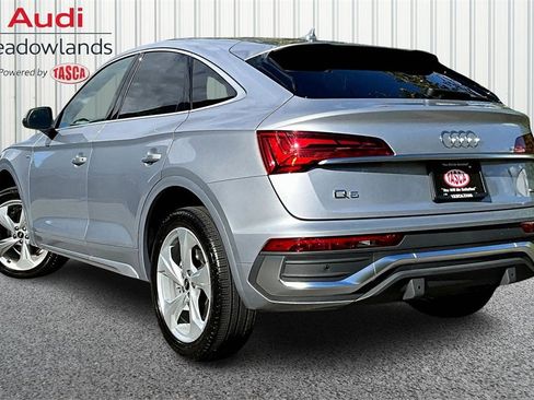 Certified 2025 Audi Q5 2.0T Premium Plus w/ Premium Plus Package image 4