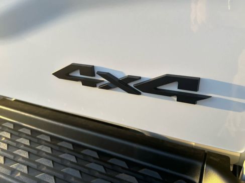 New 2026 RAM 2500 Tradesman AWD/4WD image 9