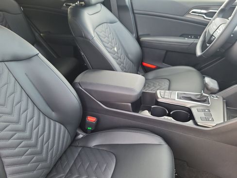New 2026 Kia Sportage X-Line w/ X-Line Technology Package image 12