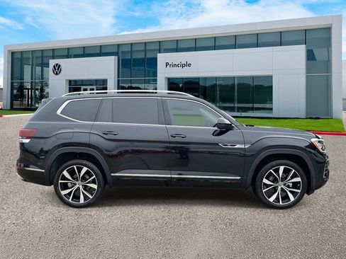 New 2026 Volkswagen Atlas SEL Premium R-Line AWD/4WD image 4