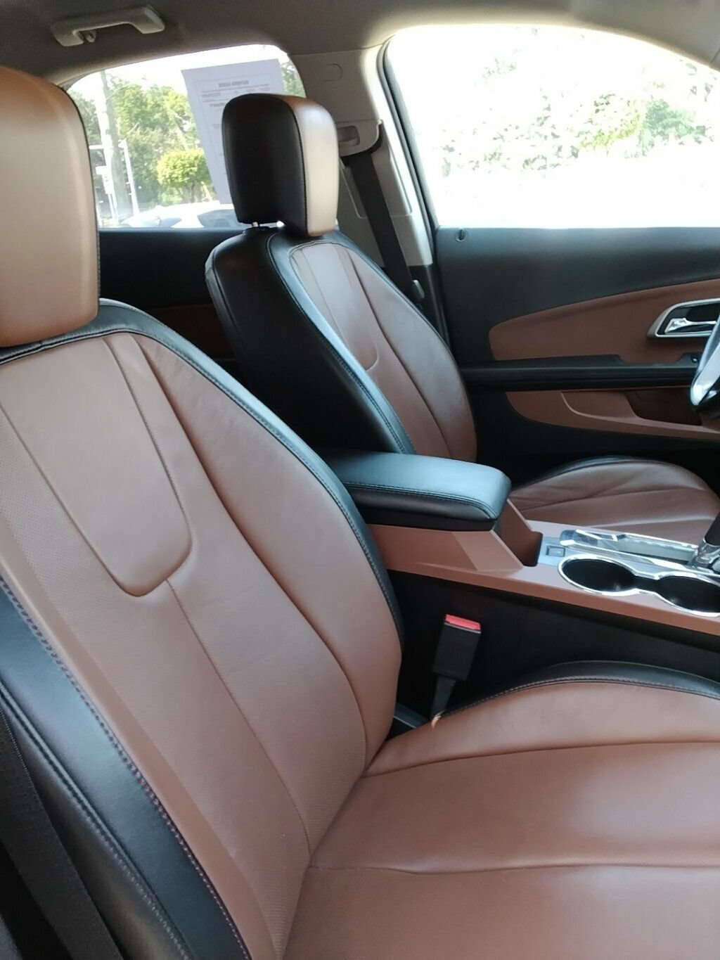 Used 2016 Chevrolet Equinox LTZ w/ Enhanced Convenience Package AWD/4WD image 12