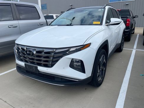 Used 2023 Hyundai Tucson Limited AWD/4WD image 1