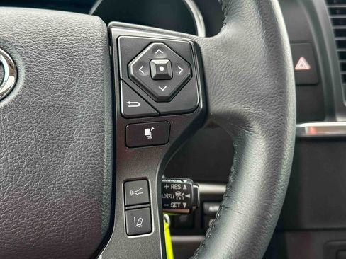 Used 2018 Toyota Sequoia Limited w/ Safety & Convenience Package RWD image 29