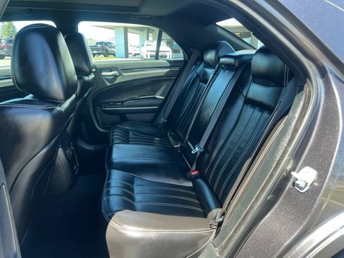 Used 2023 Chrysler 300 S RWD image 38