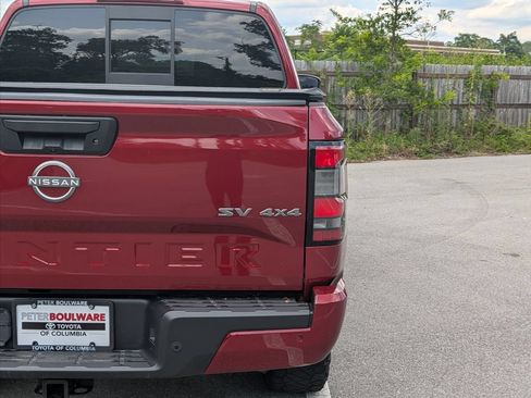 Used 2022 Nissan Frontier SV AWD/4WD image 8