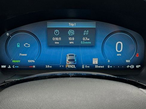 New 2024 Ford Escape SE w/ PHEV Premium Package image 22