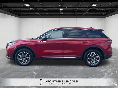 Certified 2023 Lincoln Corsair AWD w/ Equipment Group 101A image 2