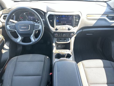 Used 2023 GMC Acadia SLE FWD image 18