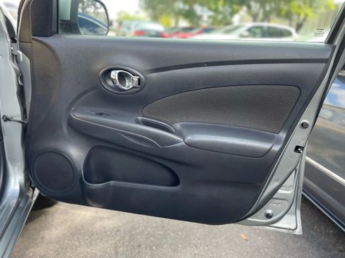 Used 2012 Nissan Versa SL image 30