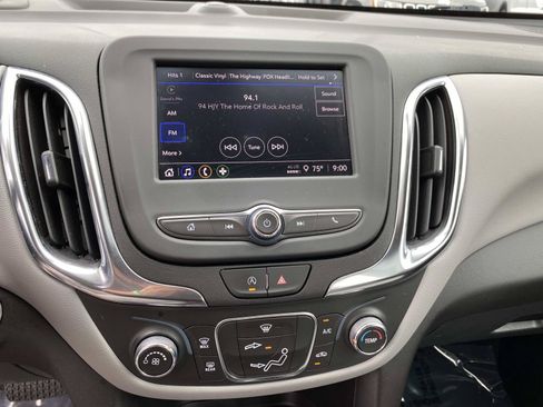 Used 2024 Chevrolet Equinox LS AWD/4WD image 12