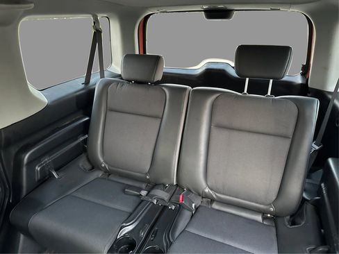 Used 2005 Honda Element EX image 29