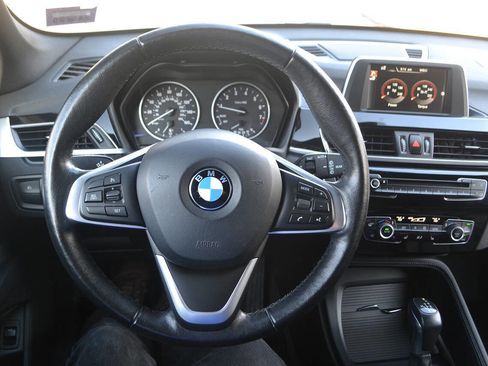 Used 2017 BMW X1 xDrive28i image 5