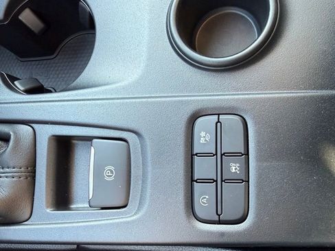 New 2025 Ford Ranger XLT w/ Equipment Group 301A High image 28