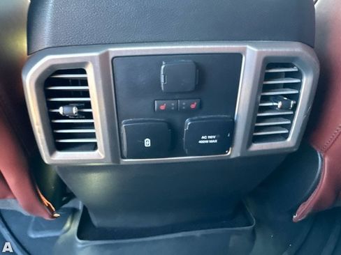 Used 2019 Ford F150 Platinum w/ Technology Package AWD/4WD image 15