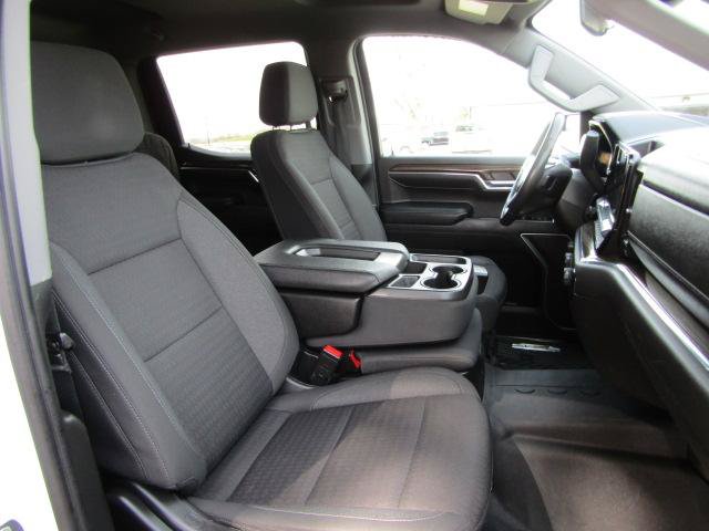 Used 2023 Chevrolet Silverado 1500 RST AWD/4WD image 17