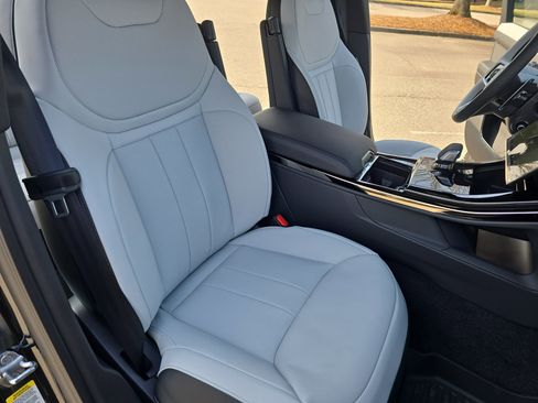 New 2026 Land Rover Range Rover Sport Dynamic SE image 10