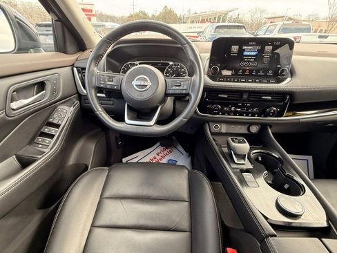 Certified 2023 Nissan Rogue SL w/ SL Premium Package image 24