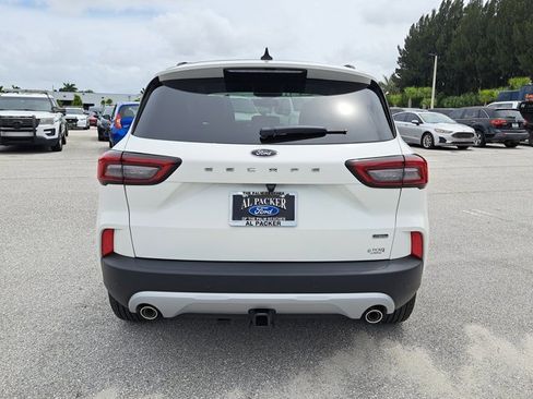 New 2025 Ford Escape PHEV w/ PHEV Premium Package image 8
