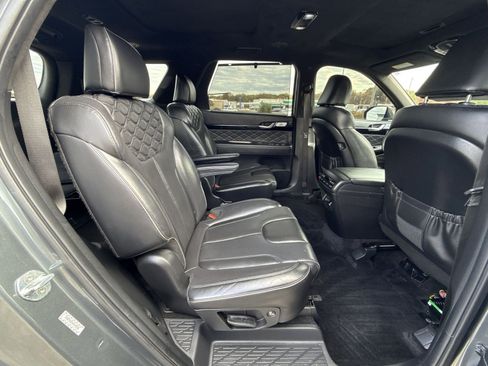Used 2022 Hyundai Palisade Calligraphy image 25