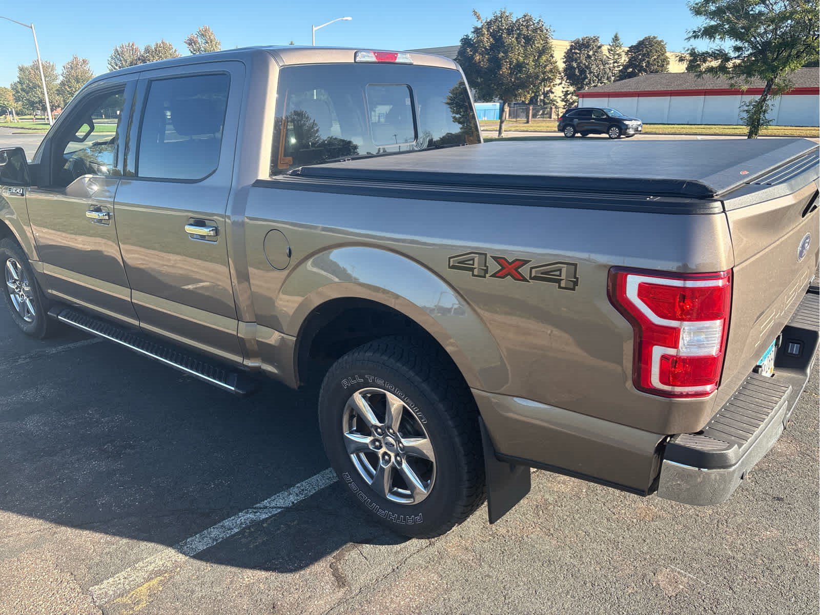 Used 2018 Ford F150 XLT w/ Equipment Group 302A Luxury AWD/4WD image 7