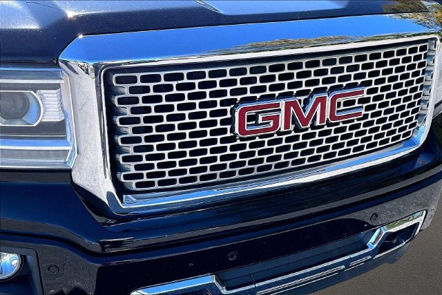 Used 2015 GMC Sierra 1500 Denali AWD/4WD image 29