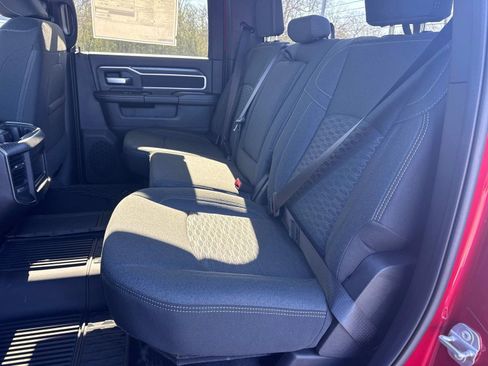 New 2026 RAM 2500 Big Horn AWD/4WD image 16